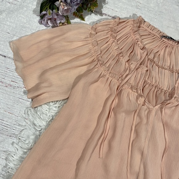Zara Peach Chiffon Tiered Tie Blouse - Picture 8 of 8